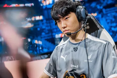 First Stand 2026: Gen.G dominuje, JDG bez šance a LYON zdoláva LOUD po dramatickej BO5